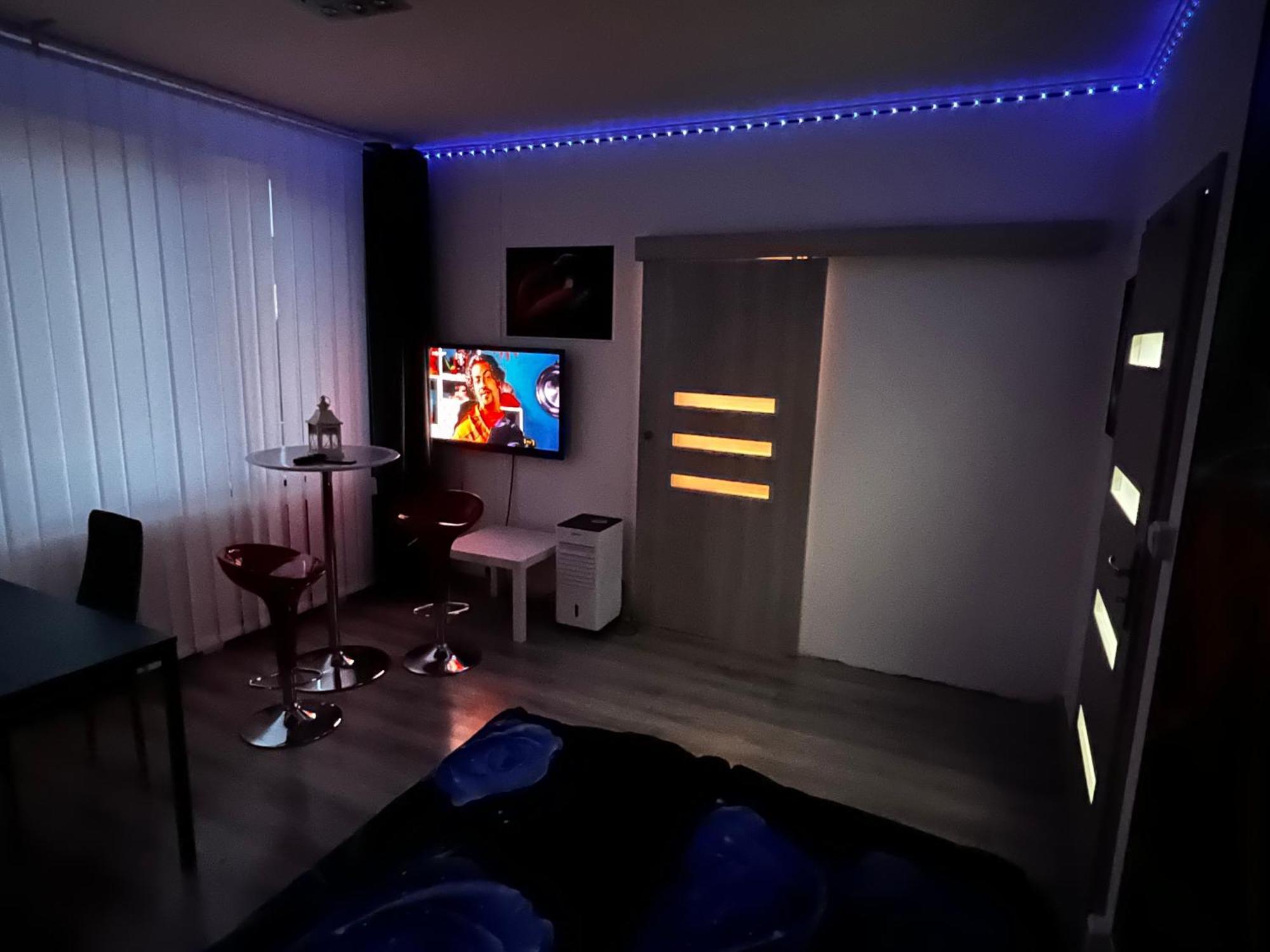 Monfas Apartment Barrandov プラハ エクステリア 写真
